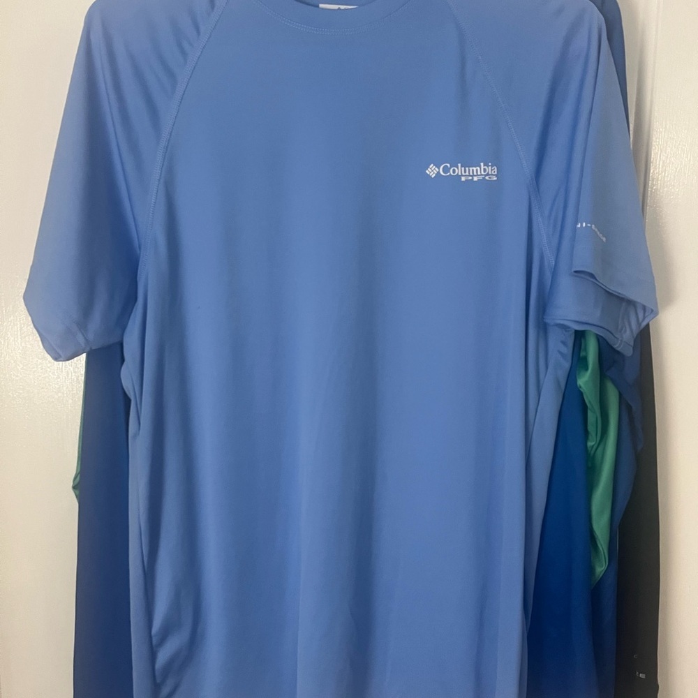 Columbia Men's Blue Performance short sleeve shirt - XS